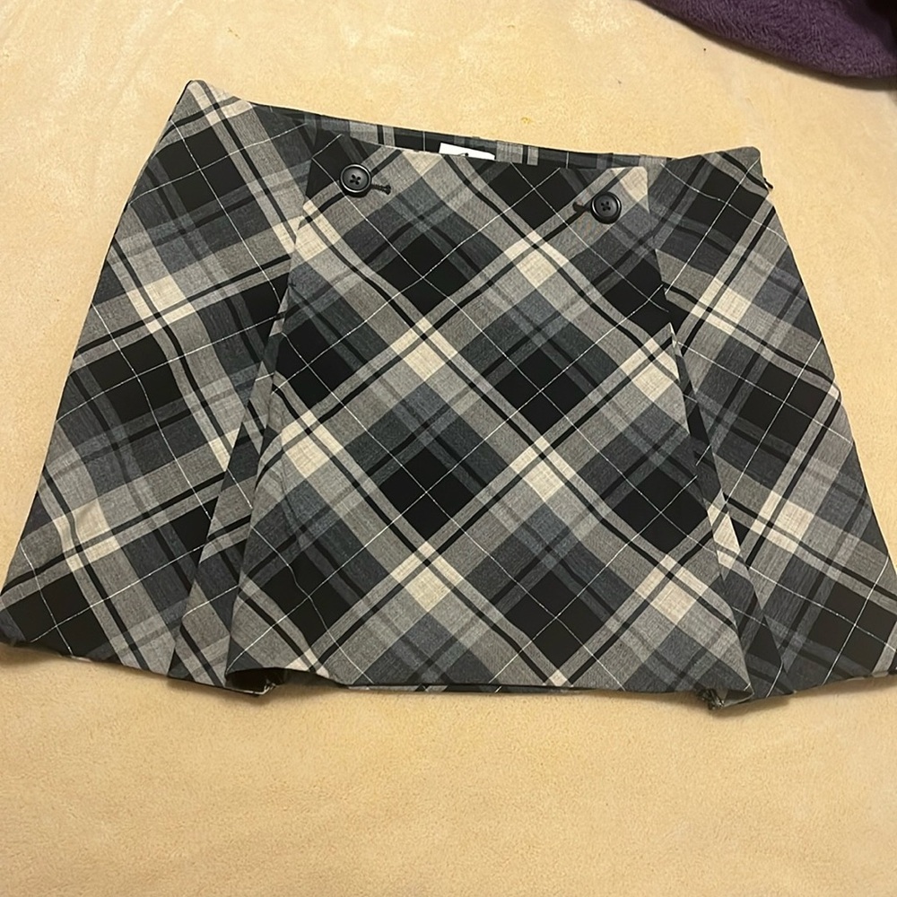 Vintage Express Black and Gray Pleated Skirt
